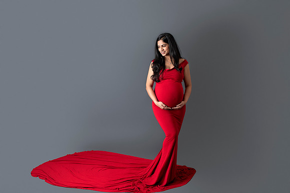 Chicago Studio Maternity Photographer Alina Renert - Trupti-90 copy