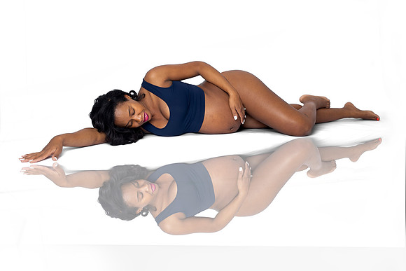 Chicago Studio Maternity Photographer Alina Renert - Johnson-47 copy 2