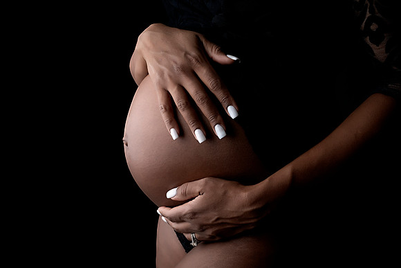 Chicago Studio Maternity Photographer Alina Renert - Johnson-35 copy 2