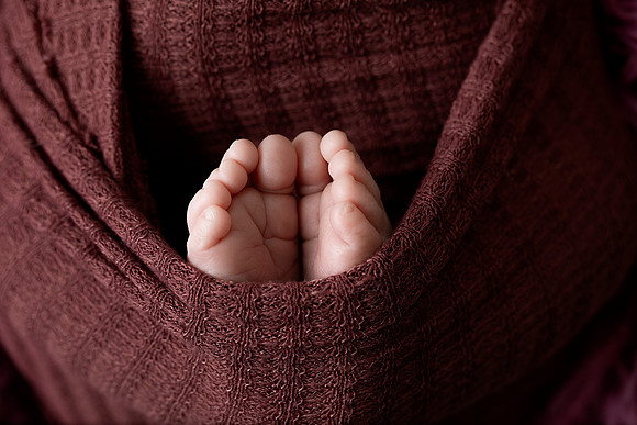 Chicago Newborn Photographer Alina Renert - Emersyn-60 copy 2