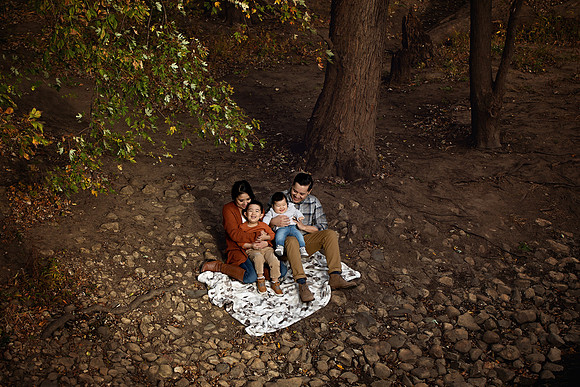 Chicago Outdoor Family Photographer Alina Renert - Lopez-51