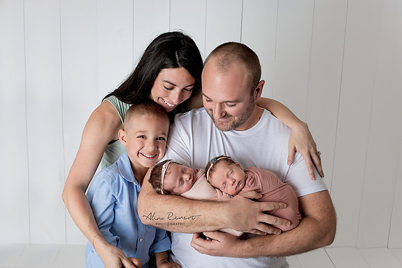 Chicago Twin Newborn Photographer Alina Renert - Winny & MJ-39 copy