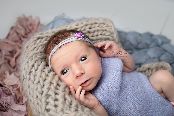Chicago Twin Newborn Photographer Alina Renert - Winny & MJ-97 copy