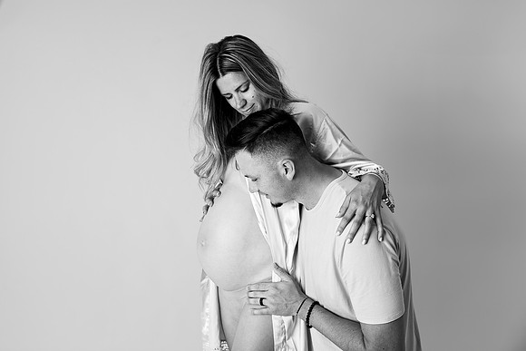 Chicago Studio Maternity Photographer Alina Renert - Nicole-67 copy