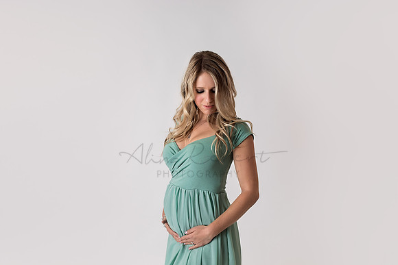 Pregnancy Studio Session Chicago Photographer - Alina Renert - Lyuba-26