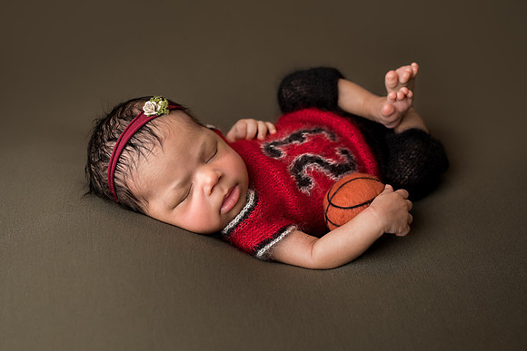 Chicago Newborn Photographer Alina Renert