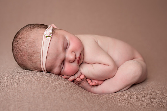 Chicago Newborn Photographer Alina Renert - Camila-119