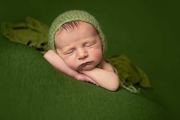 Chicago Studio Newborn Photographer Alina Renert - Patrick-92 copy