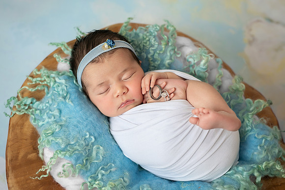Chicago Family Newborn Session Photographer Alina Renert - Liliana Belle -63 copy