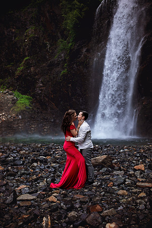 Chicago Couples Photographer Alina Renert