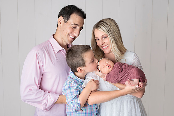 Chicago Newborn Photographer Alina Renert - Lexi-10