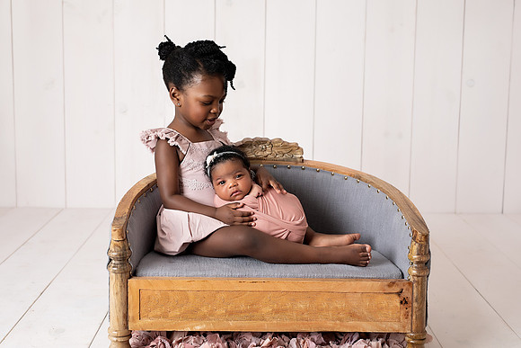 Chicago Newborn Photographer Alina Renert - Ellie-