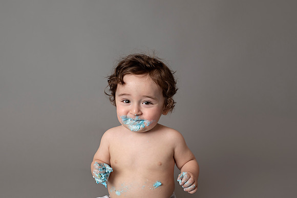 Chicago Cake Smash Photographer Alina Renert - Vaughn-101 copy